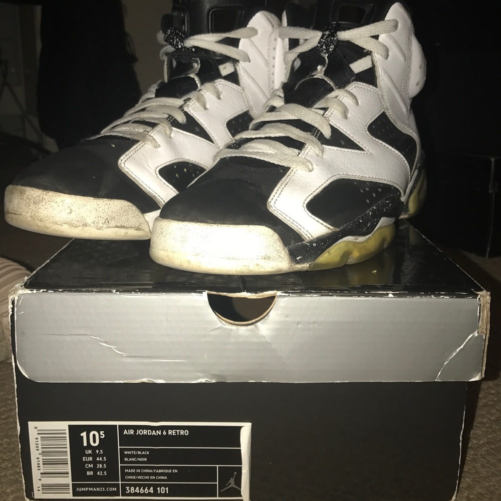 Air Jordan Retro 6 "Oreo"